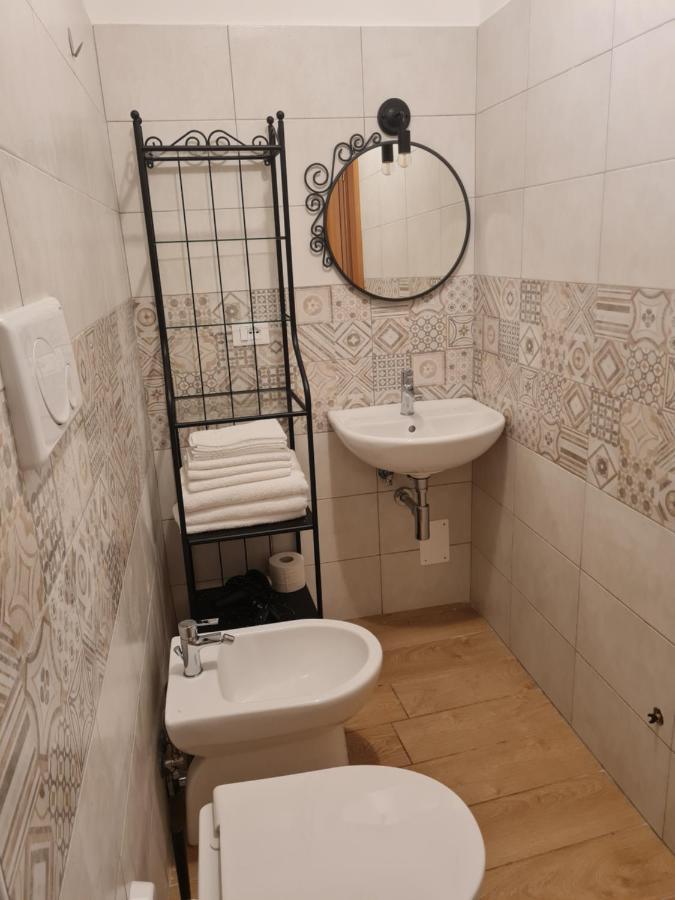 Dimora Degli Angeli Apartment L'Aquila Luaran gambar