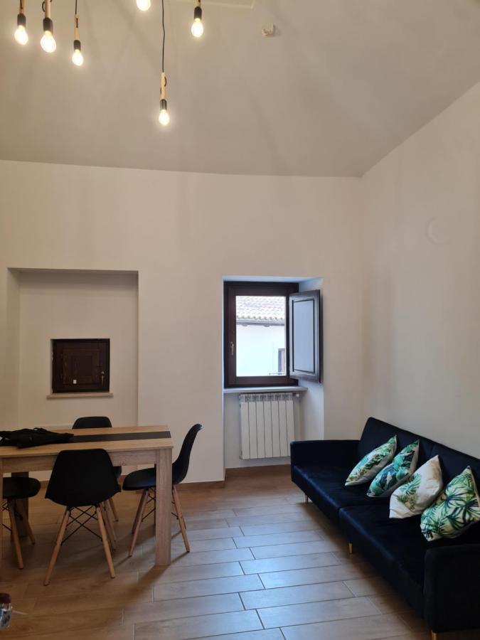 Dimora Degli Angeli Apartment L'Aquila Luaran gambar